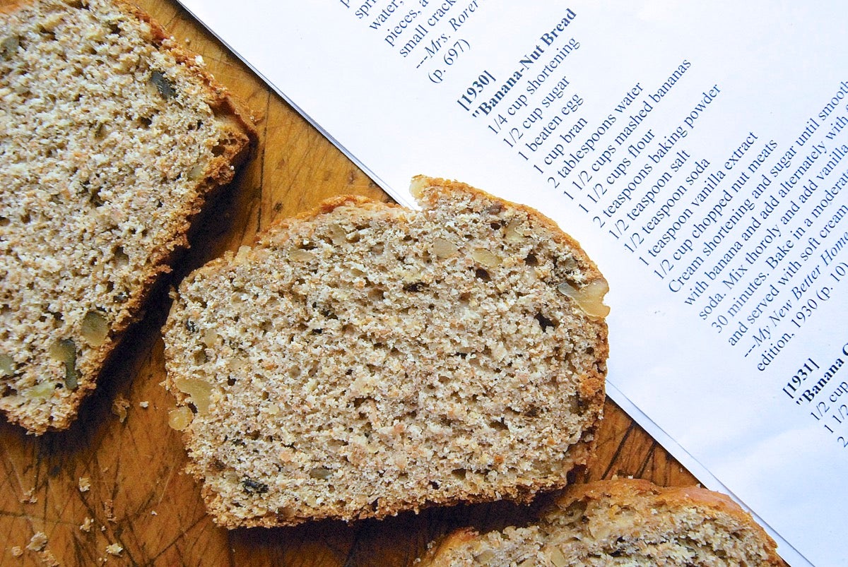 History of Banana Bread via @kingarthurflour