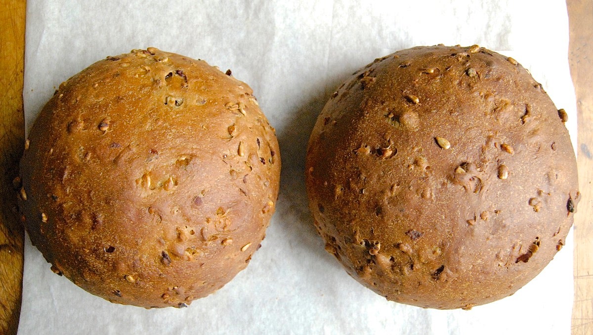 Using a Thermometer with Yeast Bread via @kingarthurflour