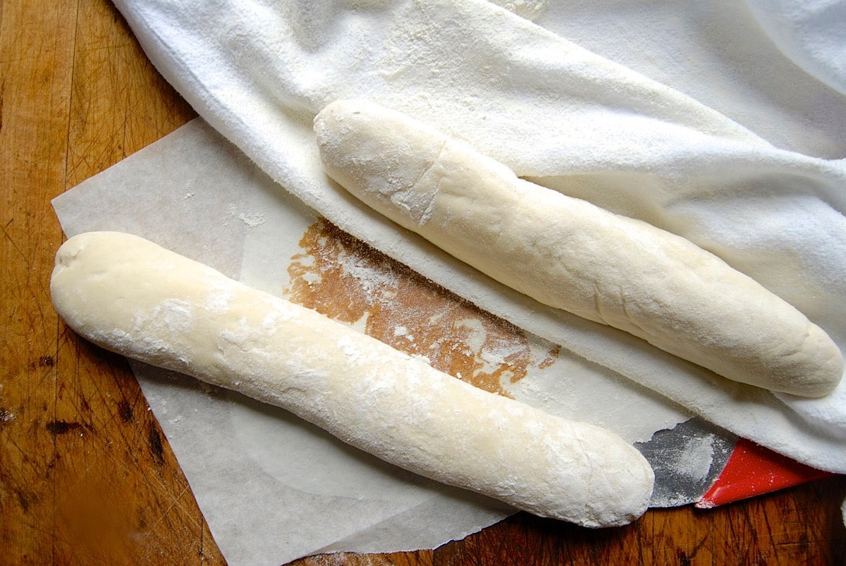 Using a Thermometer with Yeast Bread via @kingarthurflour