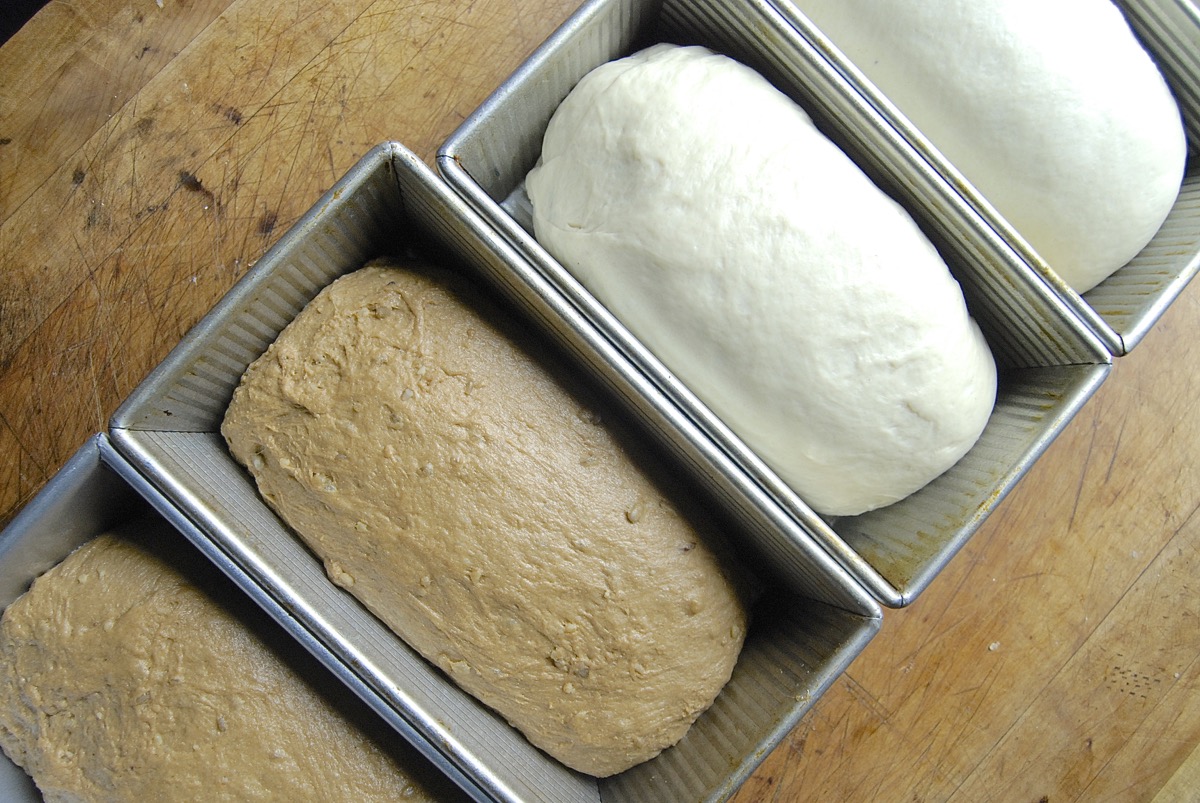 Using a Thermometer with Yeast Bread via @kingarthurflour