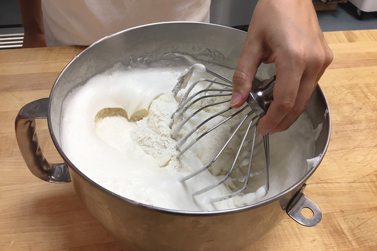 Baking Techniques: Mix, Fold, Whisk & Cream