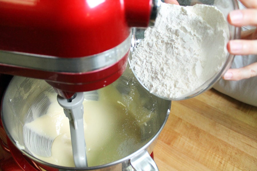 Cake Mixing Methods via @kingarthurflour