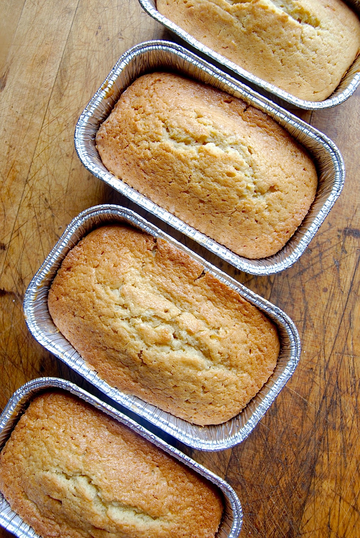 How to reduce sugar in cake via @kingarthurflour