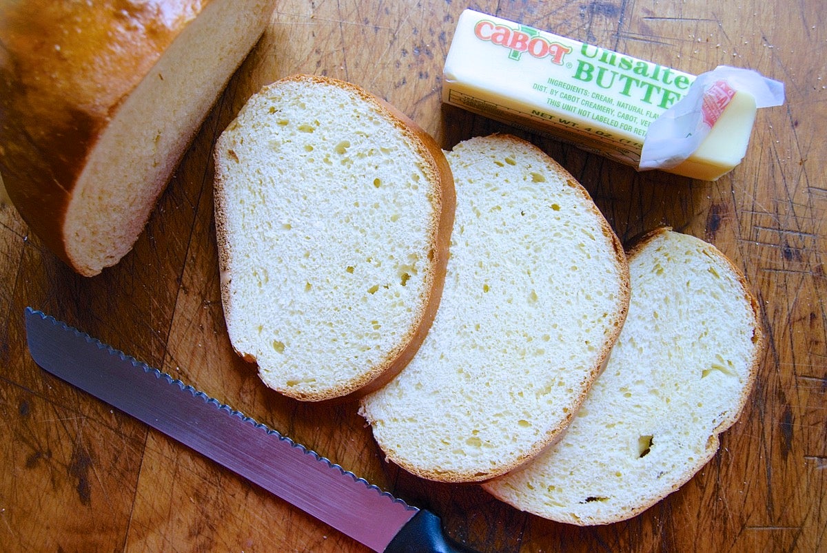 How to reduce sugar in yeast bread via @kingarthurflour