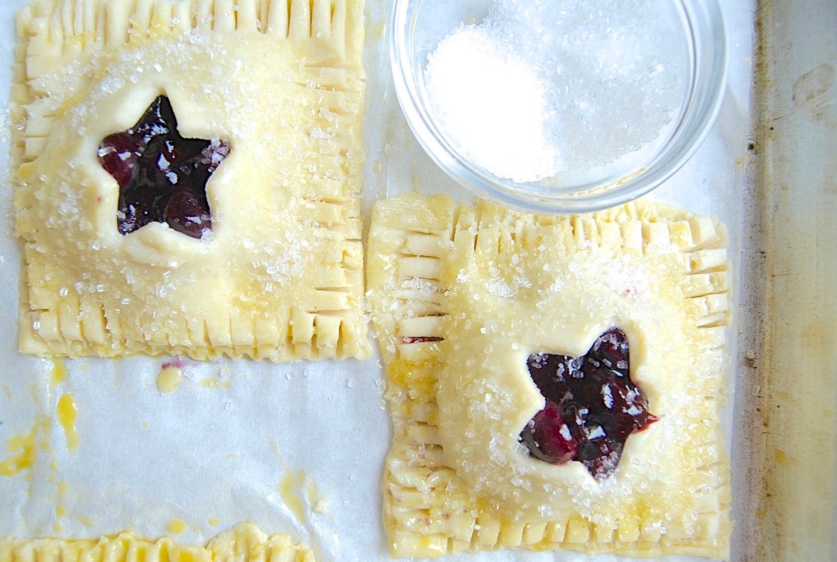 Blueberry Hand Pies Bakealong via @kingarthurflour