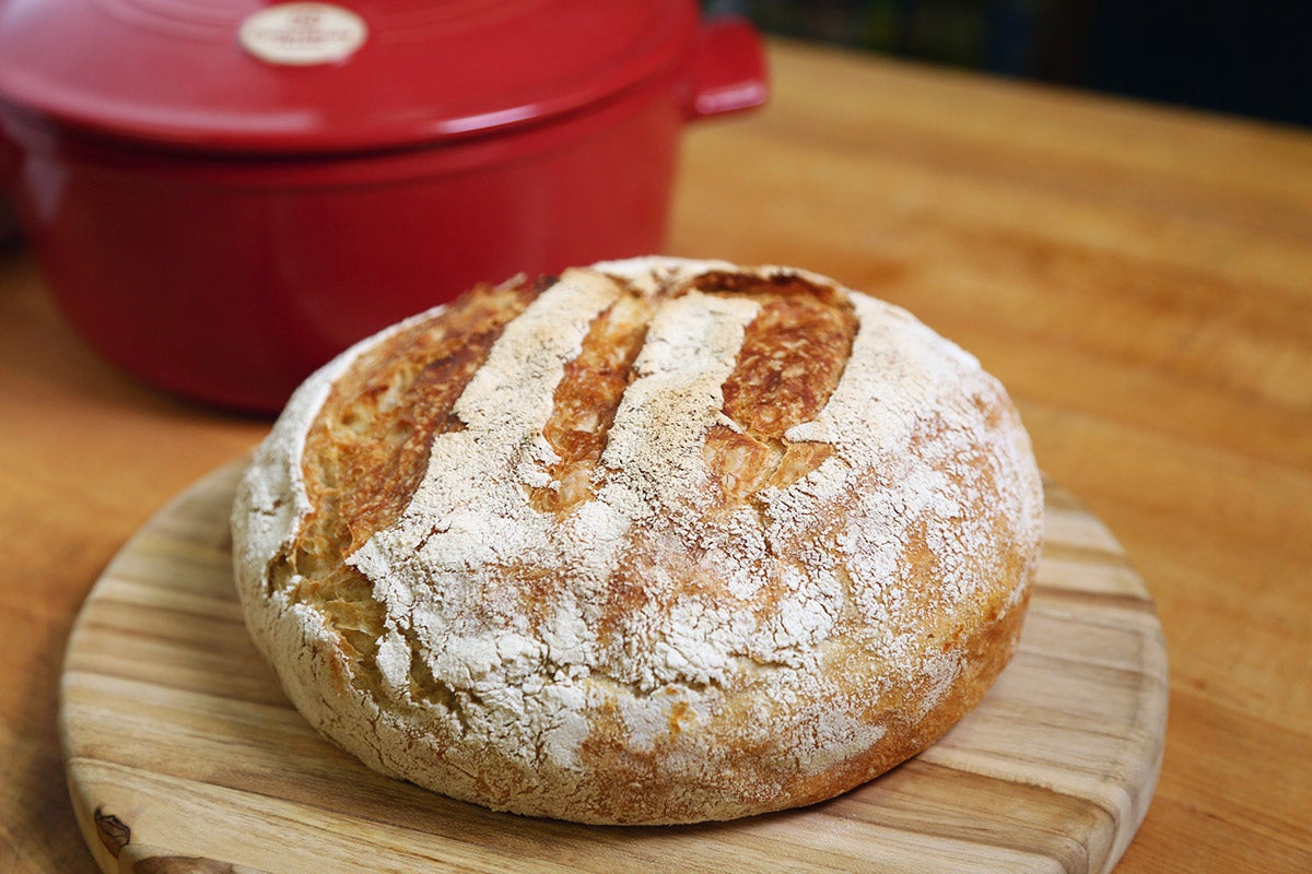 Baking in a cold Dutch oven via @kingarthurflour