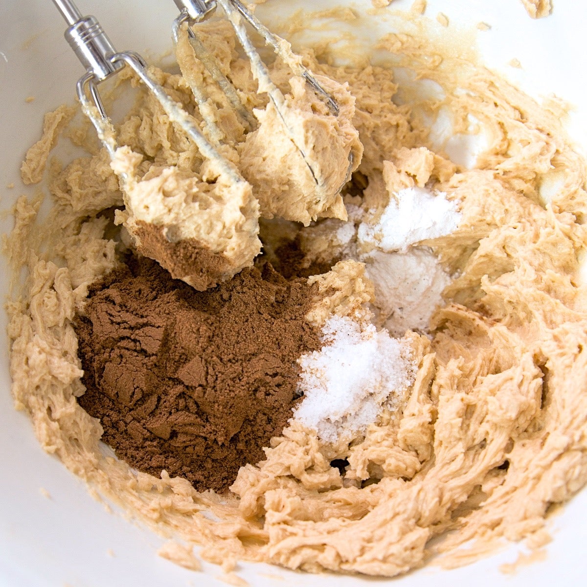 Chai-Spiced Bundt Cake via @kingarthurflour