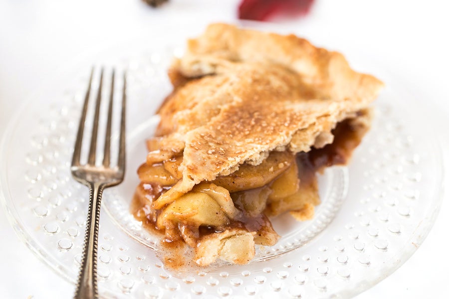 Classic Gluten-Free Double Pie Crust with an Apple Filling via @kingarthurflour