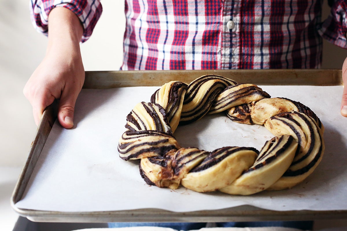 Babka Wreath via @kingarthurflour