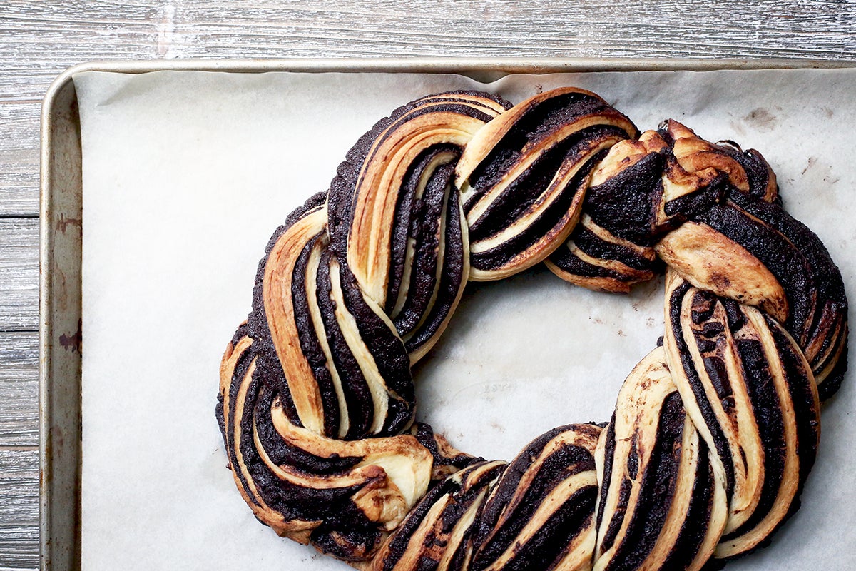 Babka Wreath via @kingarthurflour