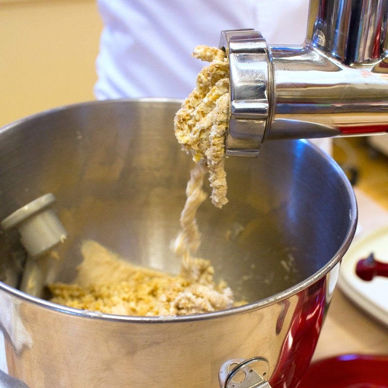 Sprouted Wheat Pain de Mie via @kingarthurflour