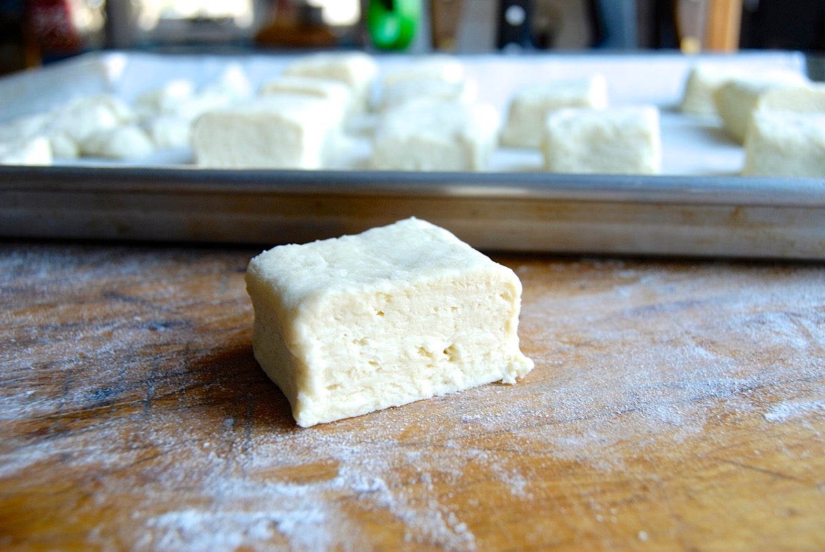 How to make high-rising biscuits via @kingarthurflour