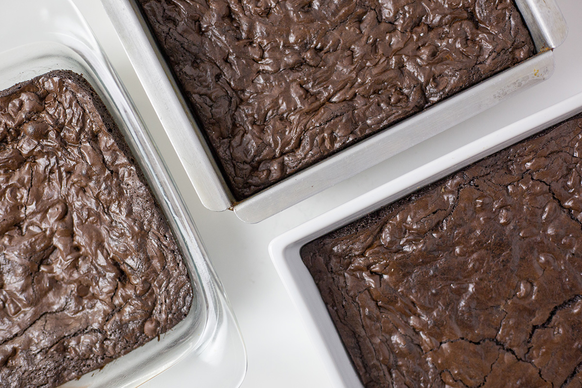 Is it better to bake in a glass or metal pan?