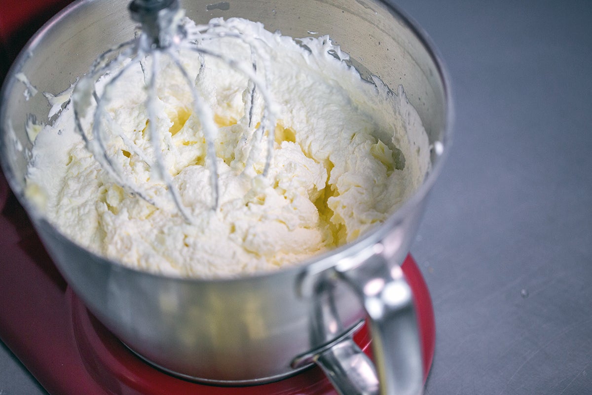 buttercream frosting via @kingarthurflour