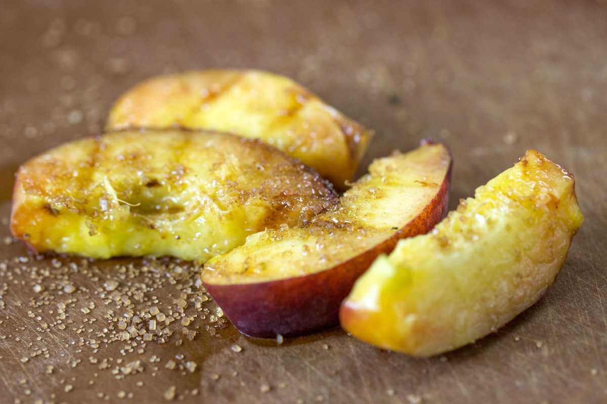 Grilling and Roasting Fruit via @kingarthurflour