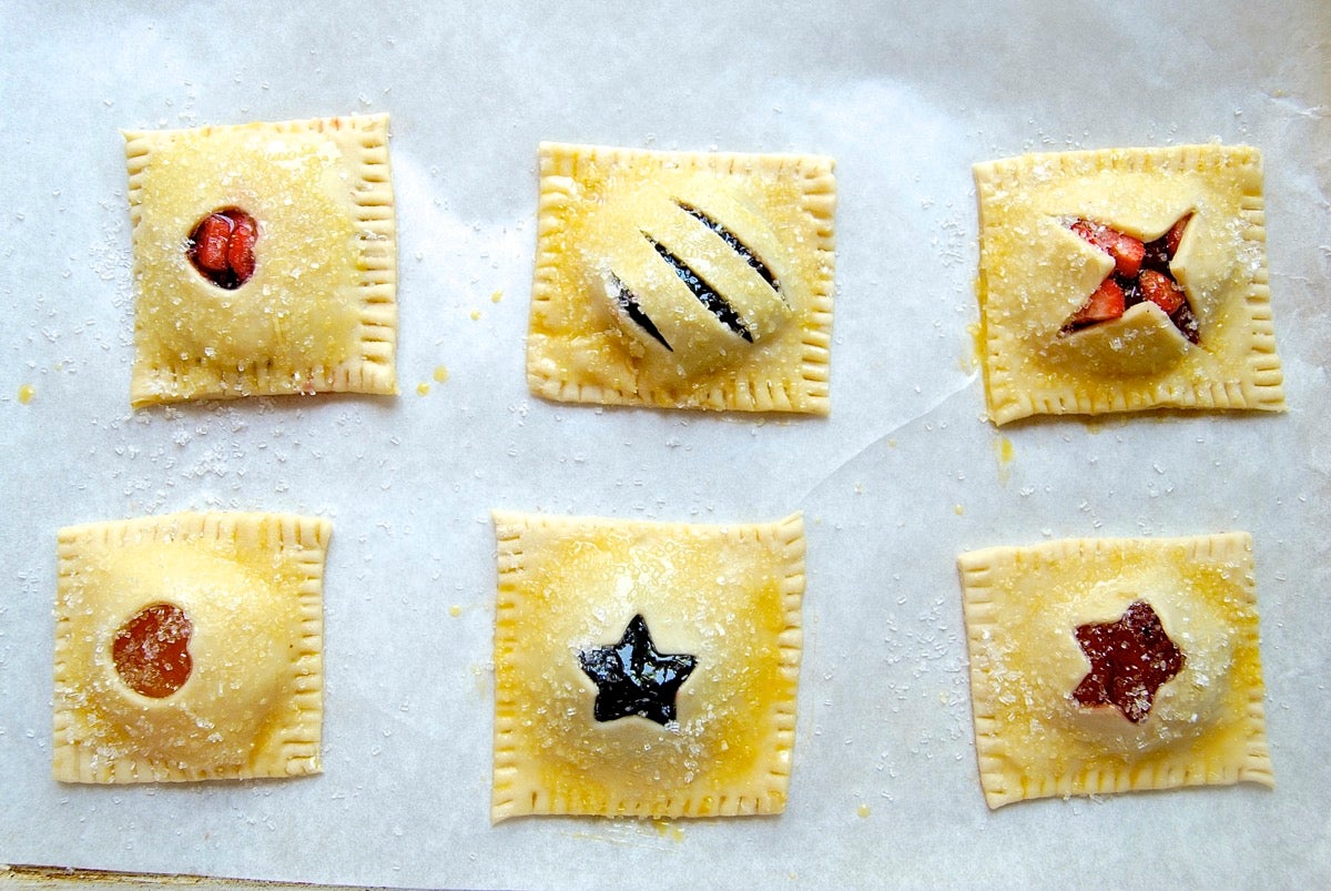 Return of Hand Pies via @kingarthurflour