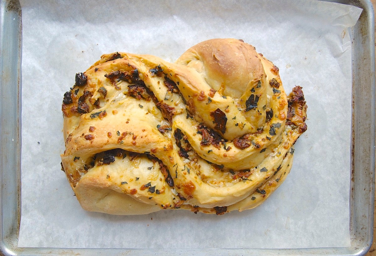 Pane Bianco returns via @kingarthurflour