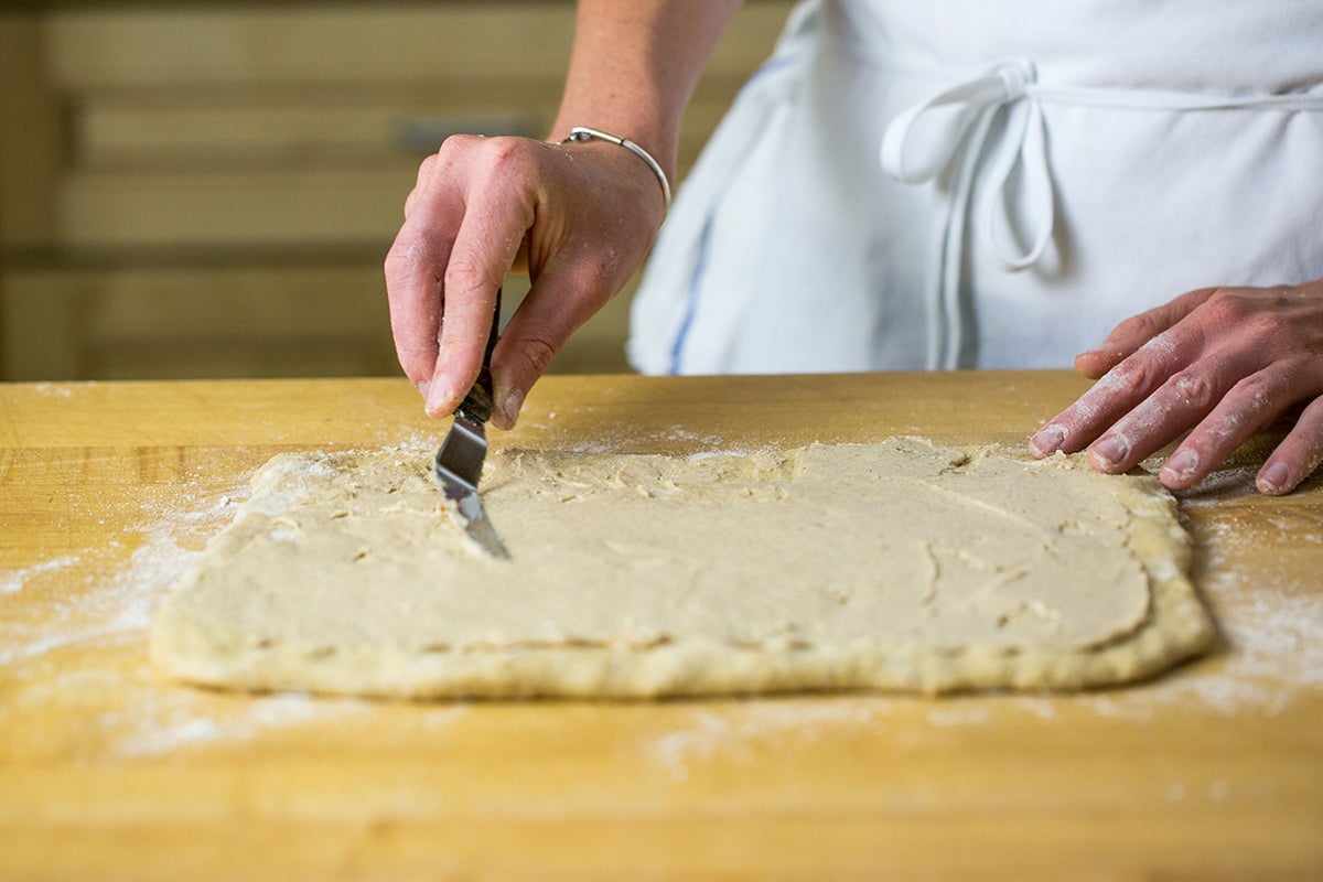 How to make sticky buns via @kingarthurflour