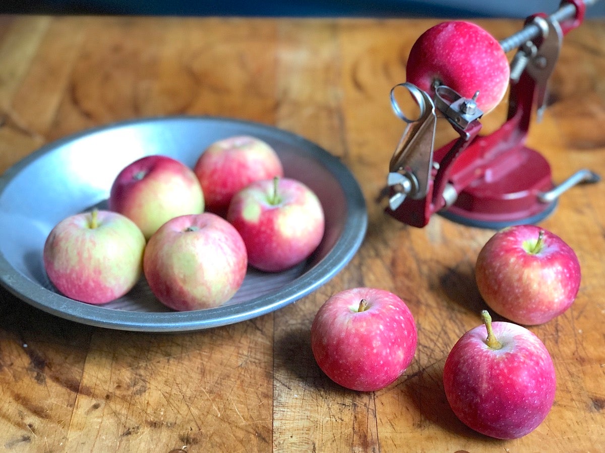 How to prevent runny apple pie via @kingarthurflour