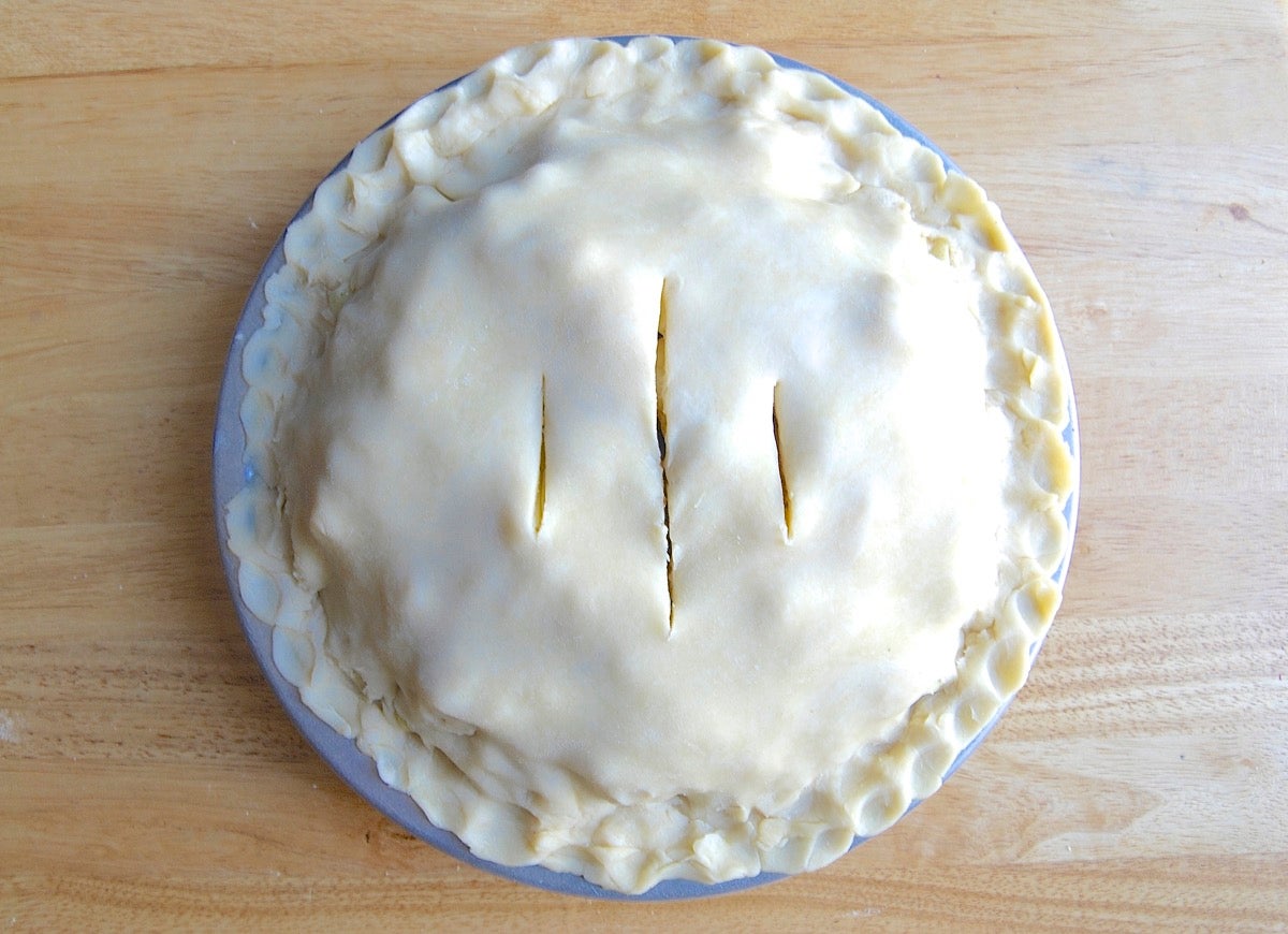 How to prevent runny apple pie via @kingarthurflour