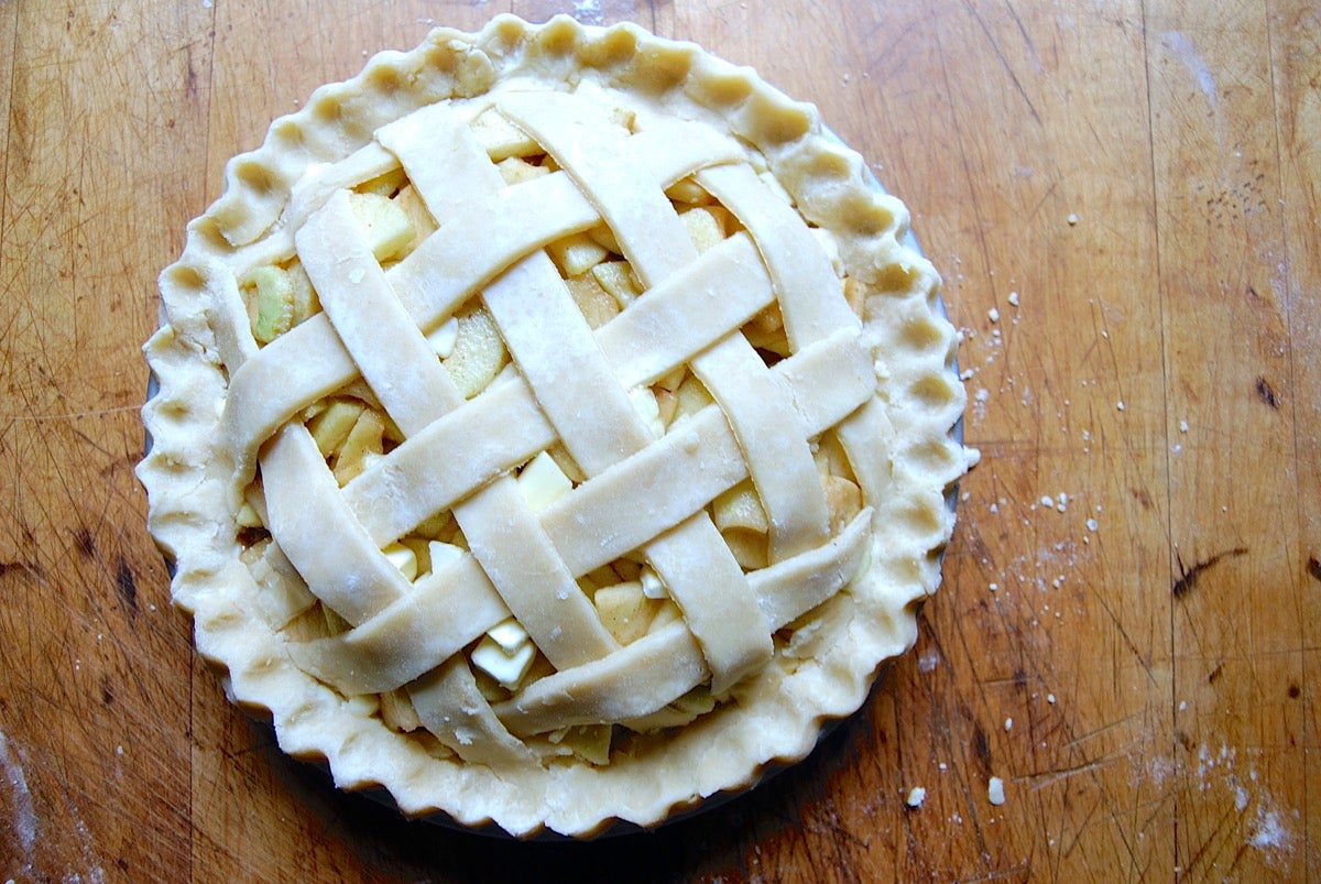 How to prevent runny apple pie via @kingarthurflour