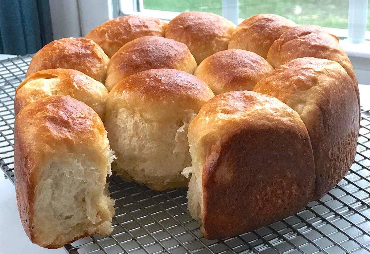 Whole wheat and gluten-free bread made with tangzhong @kingarthurflour