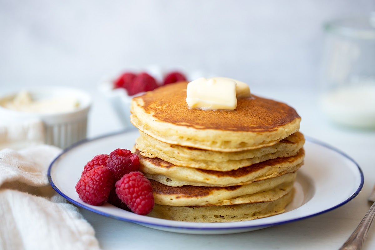 How to make decadent and buttery pancakes via @kingarthurflour