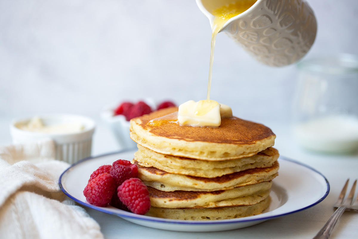 How to make decadent and buttery pancakes via @kingarthurflour