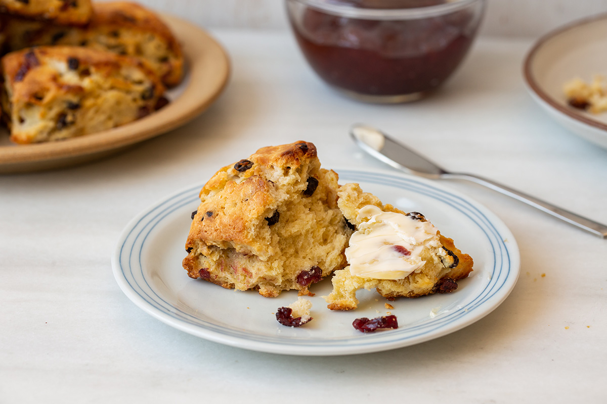 Cream scones vs. butter scones via @kingarthurflour