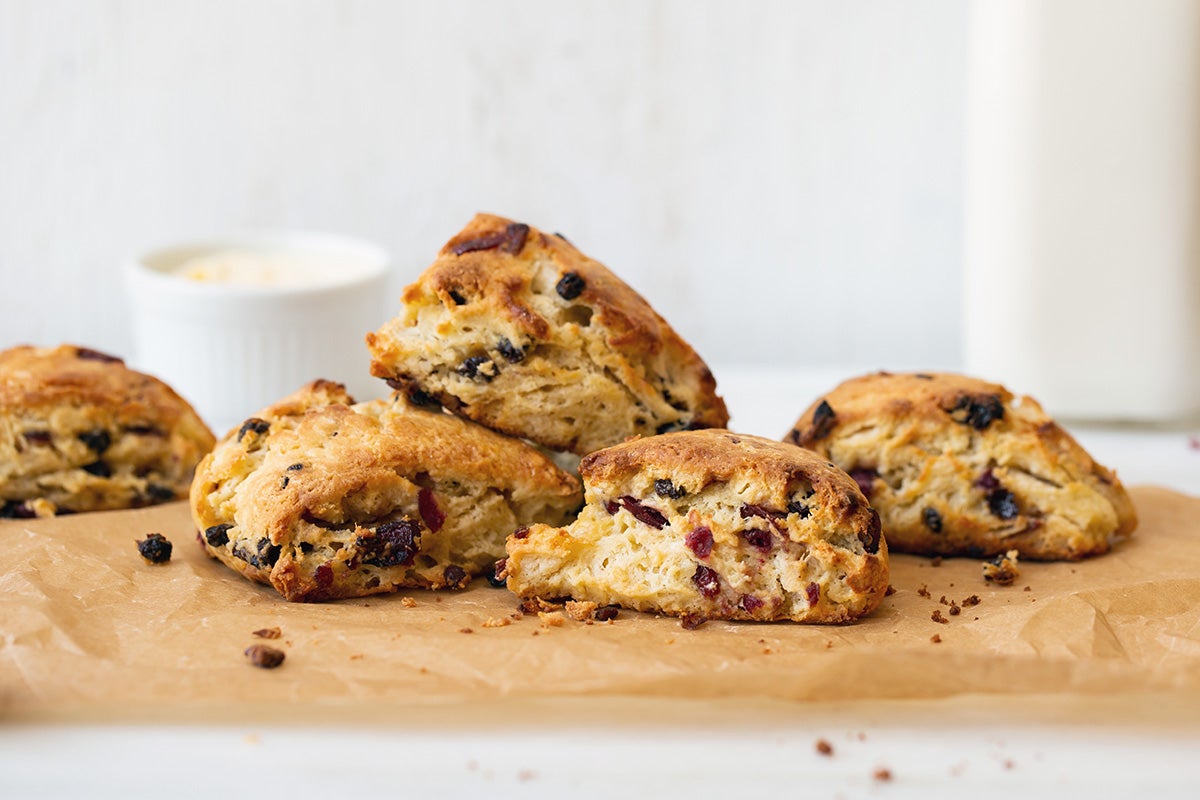 Cream scones vs. butter scones via @kingarthurflour