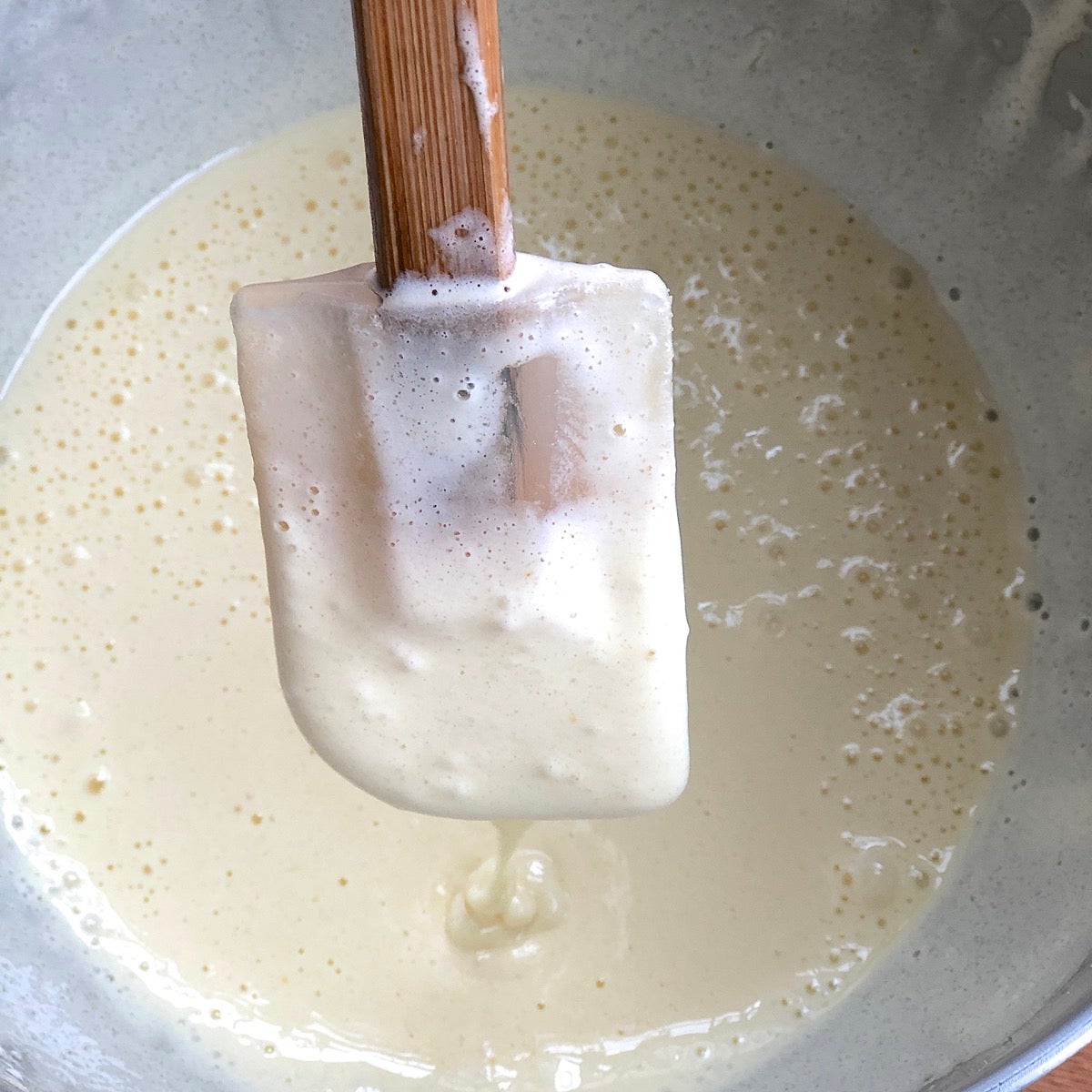 How to bake high-rising cakes via @kingarthurflour