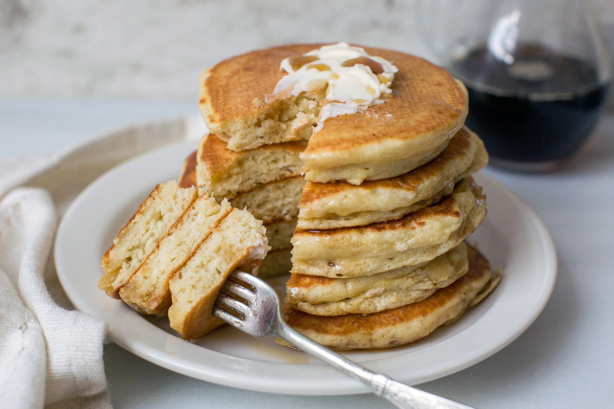 How to make diner pancakes via @kingarthurflour