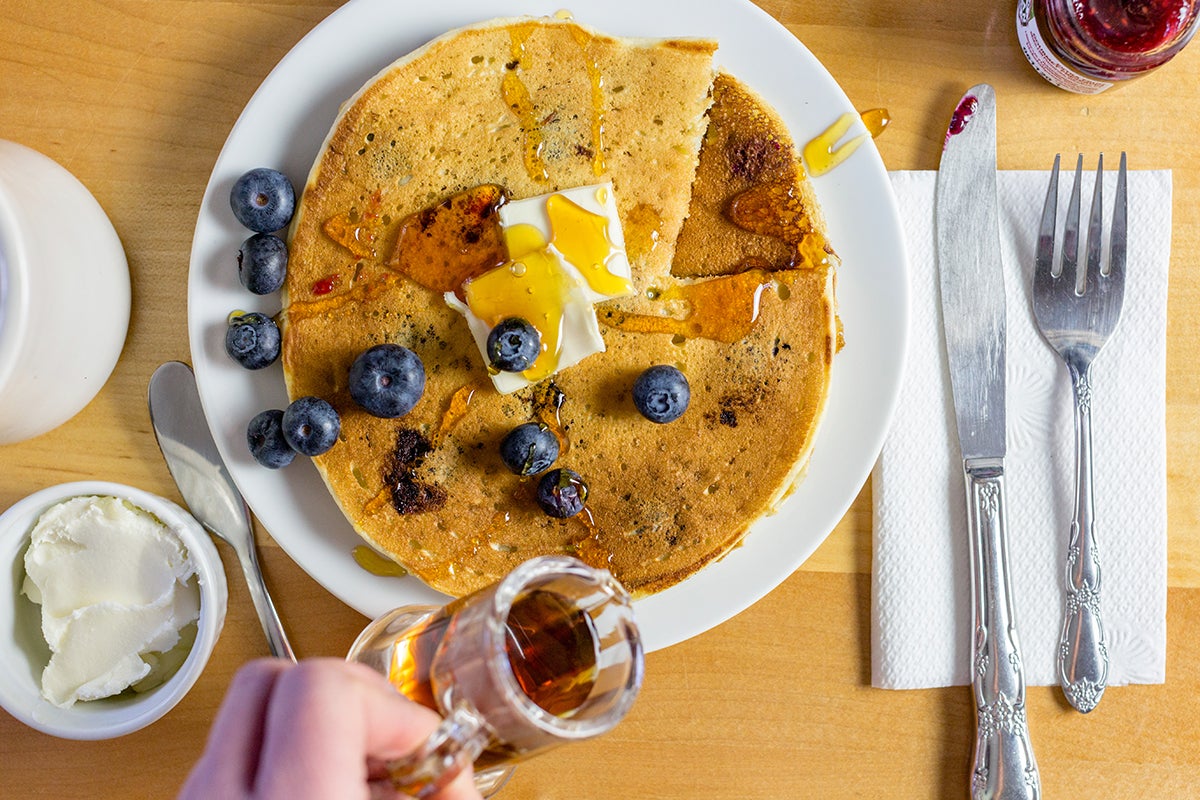 How to make diner pancakes via @kingarthurflour