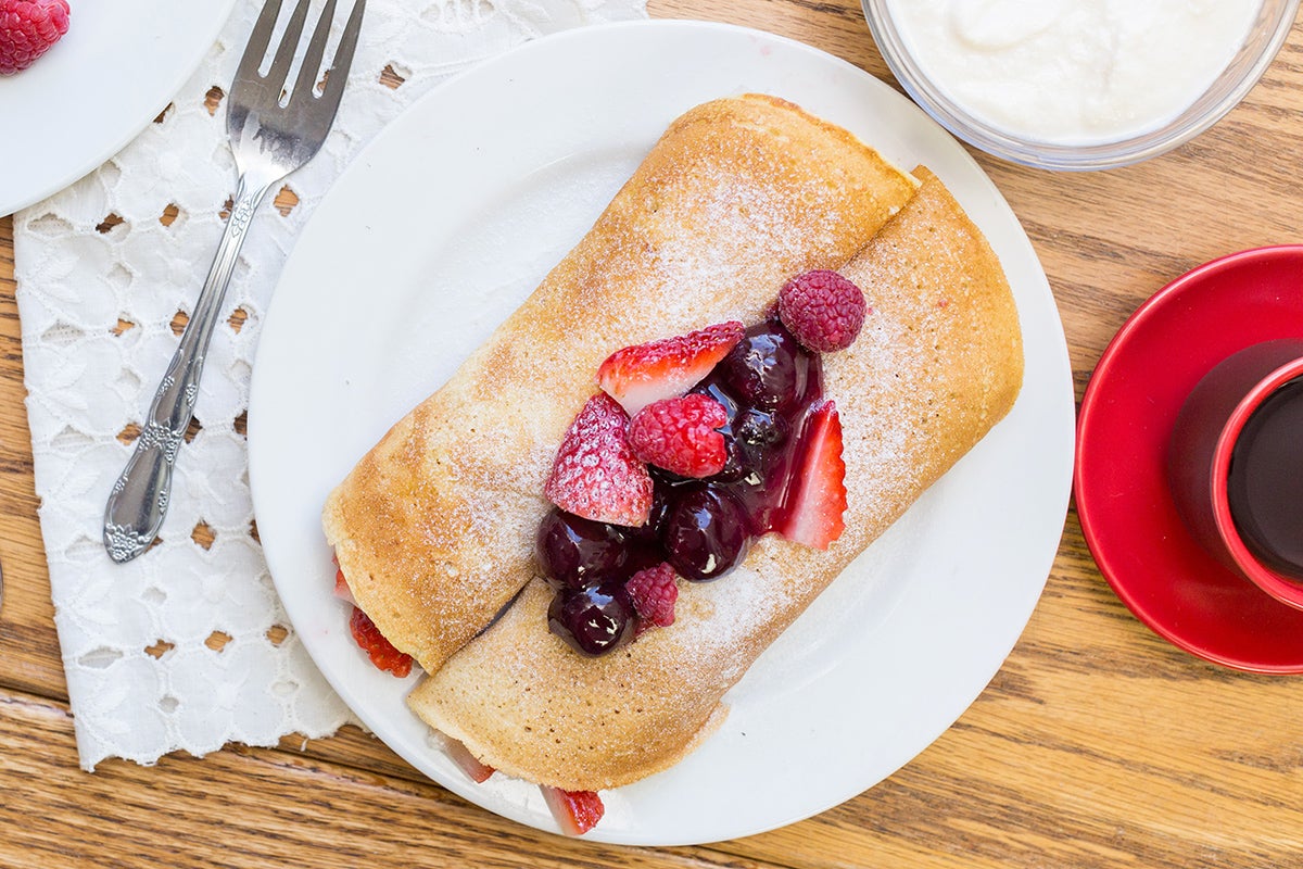 How to make delicate and thin pancakes via @kingarthurflour