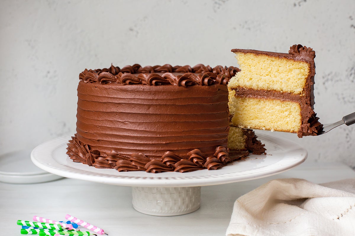 How to Write on a Cake (Cleanly!)