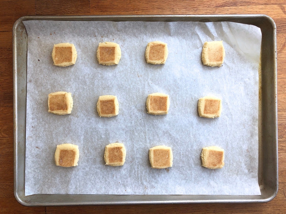 A simple way to shape cookies via @kingarthurflour