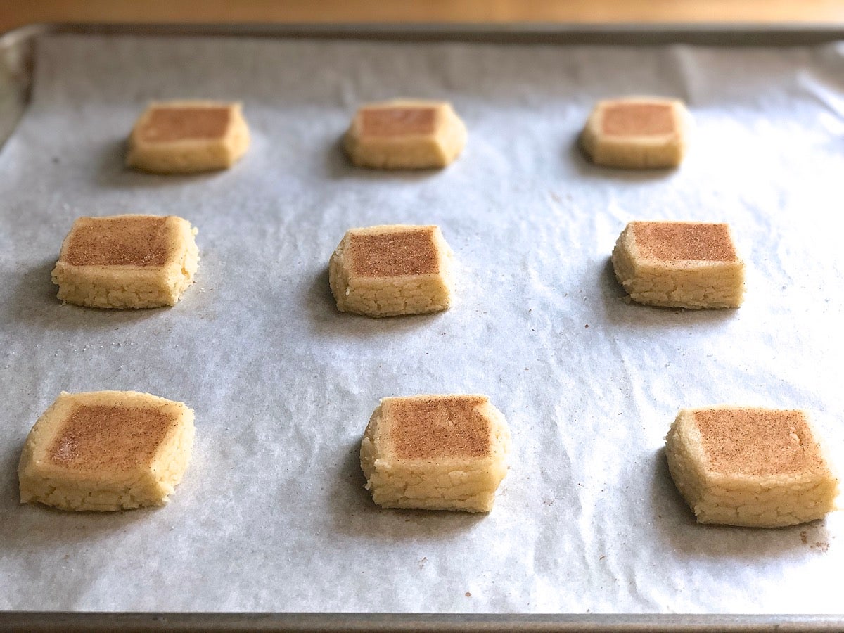 A simple way to shape cookies via @kingarthurflour