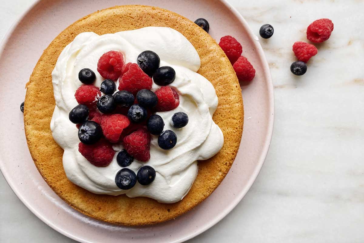 Almond flour cake