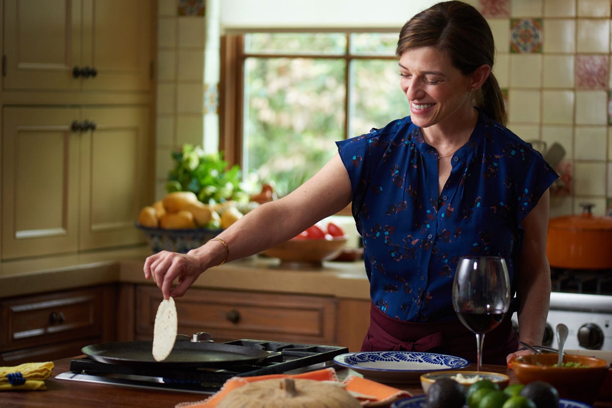 Pati Jinich making tortillas