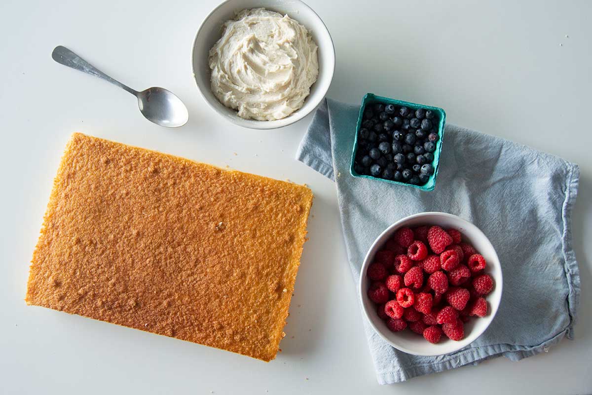 Unfrosted flag cake