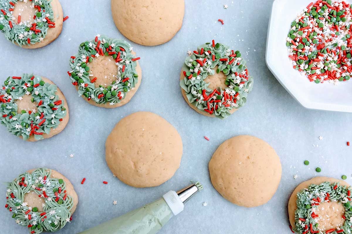 Cookies piped as wreaths