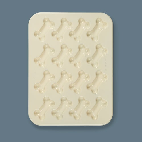 Dog Bone Pan