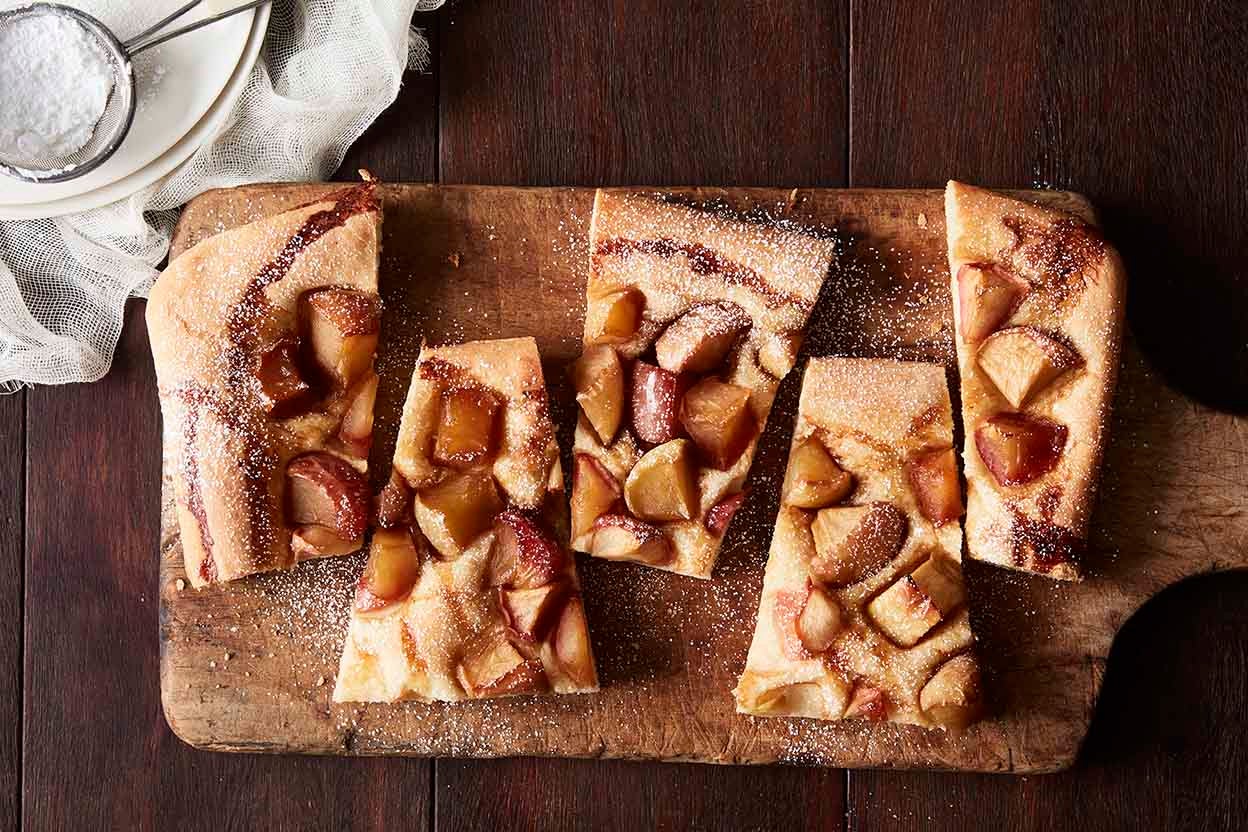 Cinnamon-Apple Flatbread