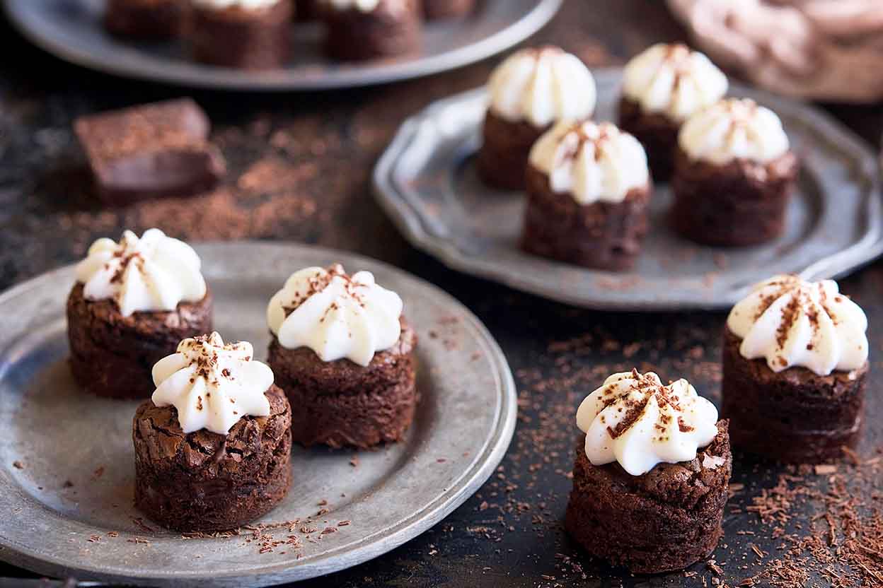 Brownie Bites Pan - Nordic Ware