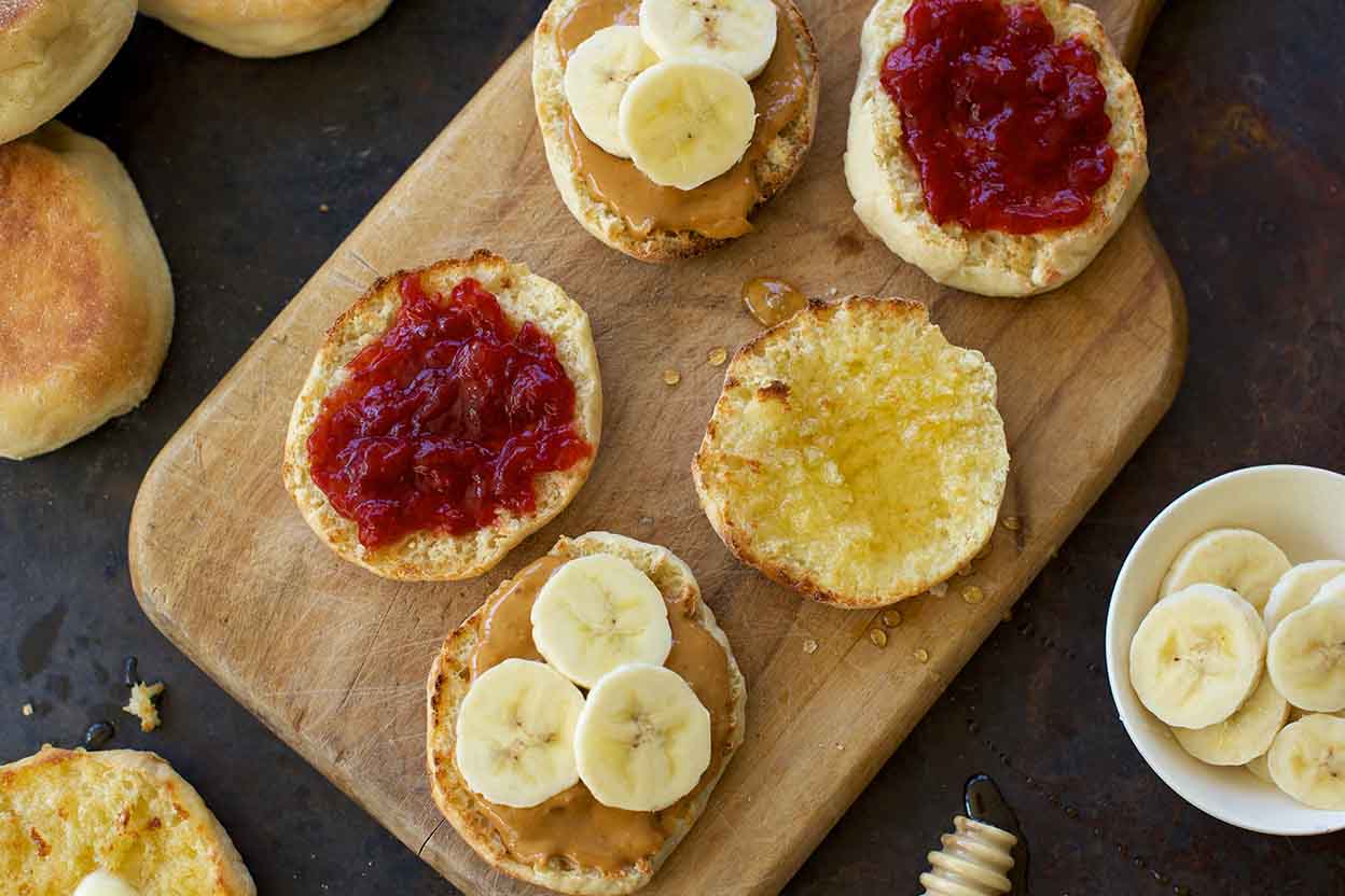 Easy English Muffin Recipe without a Bead Maker - Ever After in the Woods