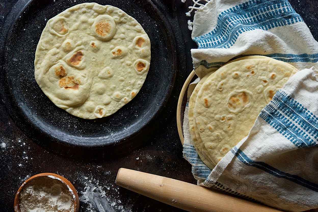 Easy Homemade Flour Tortillas