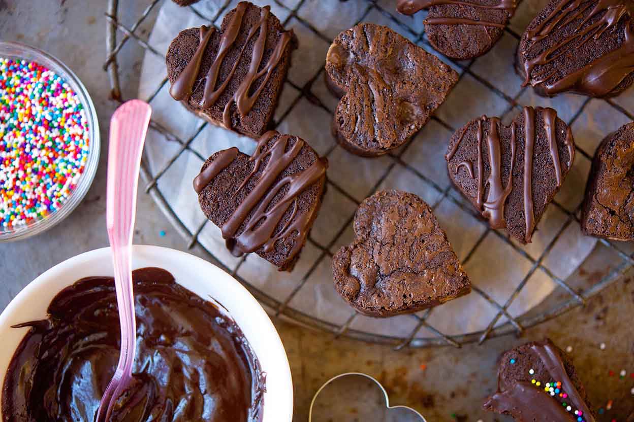 creative savv: Making Heart-Shaped Chocolate Candies Without a Mold