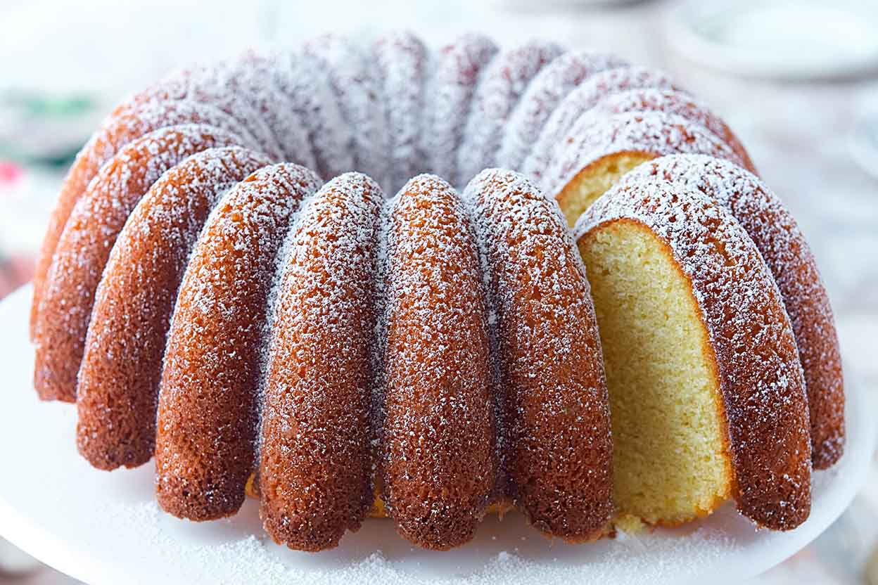 How to Use a Bundt Pan