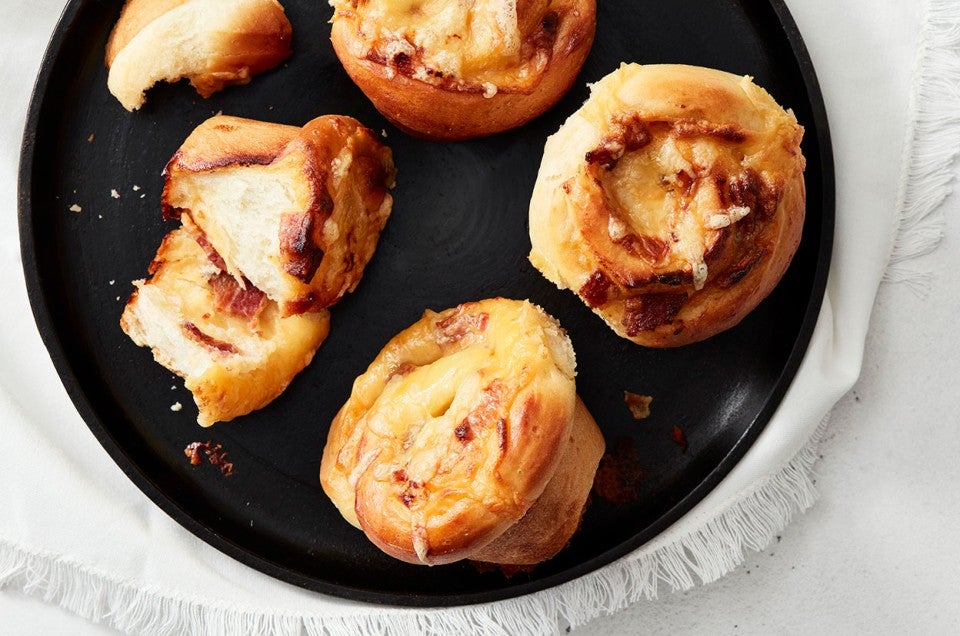 Bacon Cheddar Buns