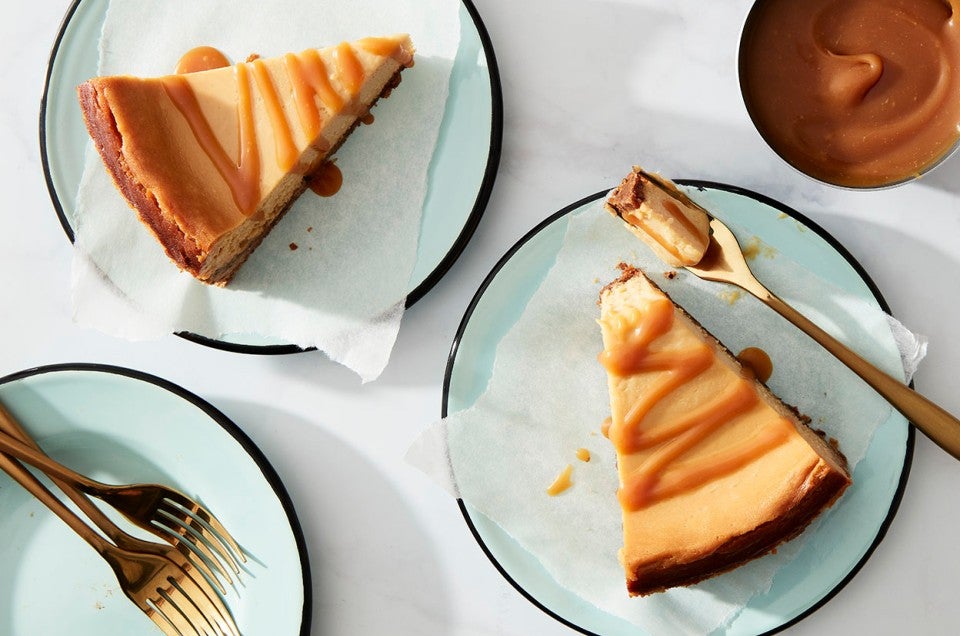 Caramel Pecan Cheesecake